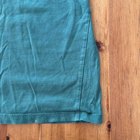 Vineyard Vines Kids Green Short Sleeve Tee, size M - Picture 4 of 4